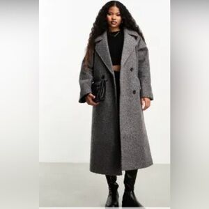 ASOS DESIGN oversized chuck on coat in charcoal boucle